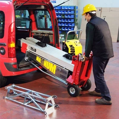 material-lift golia bullmagnum photos